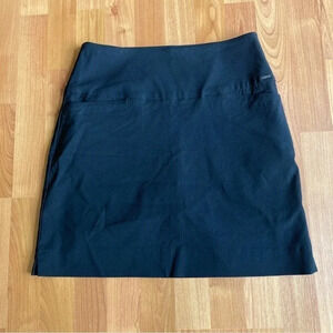 S.C.& CO. Classy Rayon Black Skort,‎ Size Small